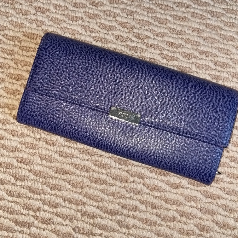 Furla wallet